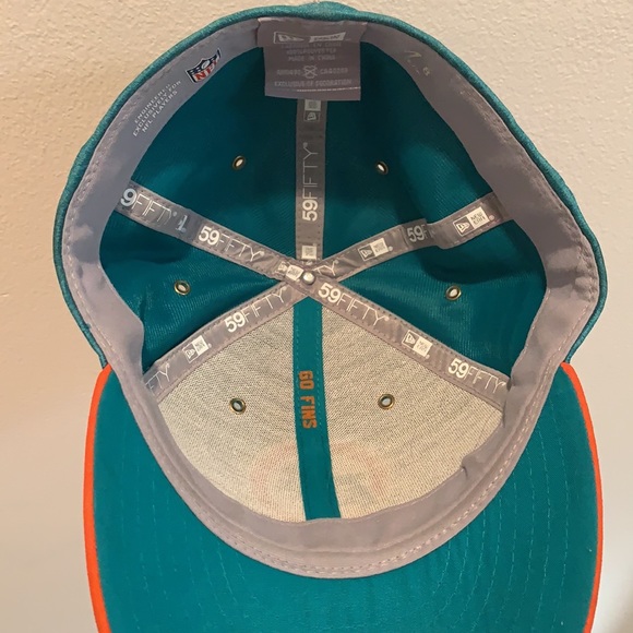 Miami Dolphin Hat 7 3/8 size - Picture 3 of 4